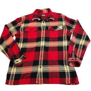 Patagonia Fjord Flannel Button-Up Shirt Mens M Red Plaid Flannel Long Sleeve